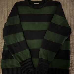 Brandy Melville Black and Green Striped Crewneck Sweater